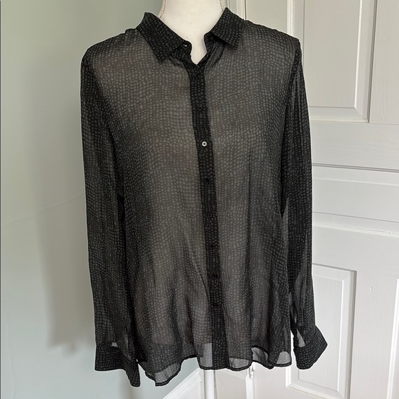 Eileen Fisher Silk Chiffon Sheer Black Button-Up Blouse Size Medium - Picture 1 of 5